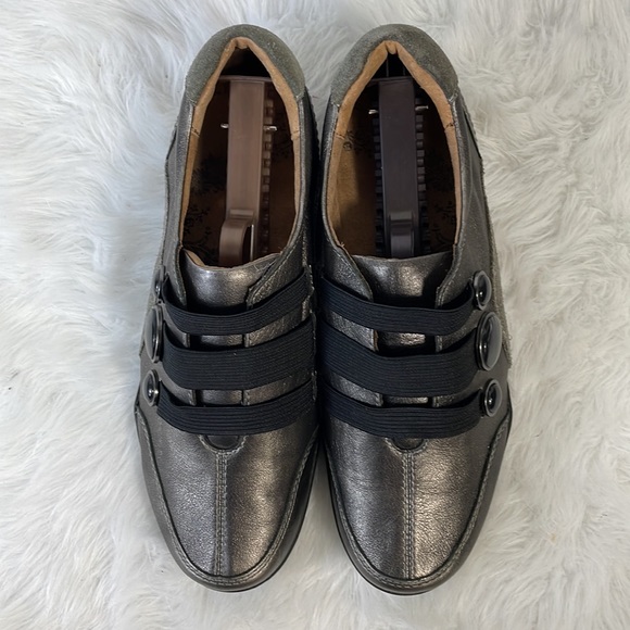 TAOS SHOES - Picture 4 of 13